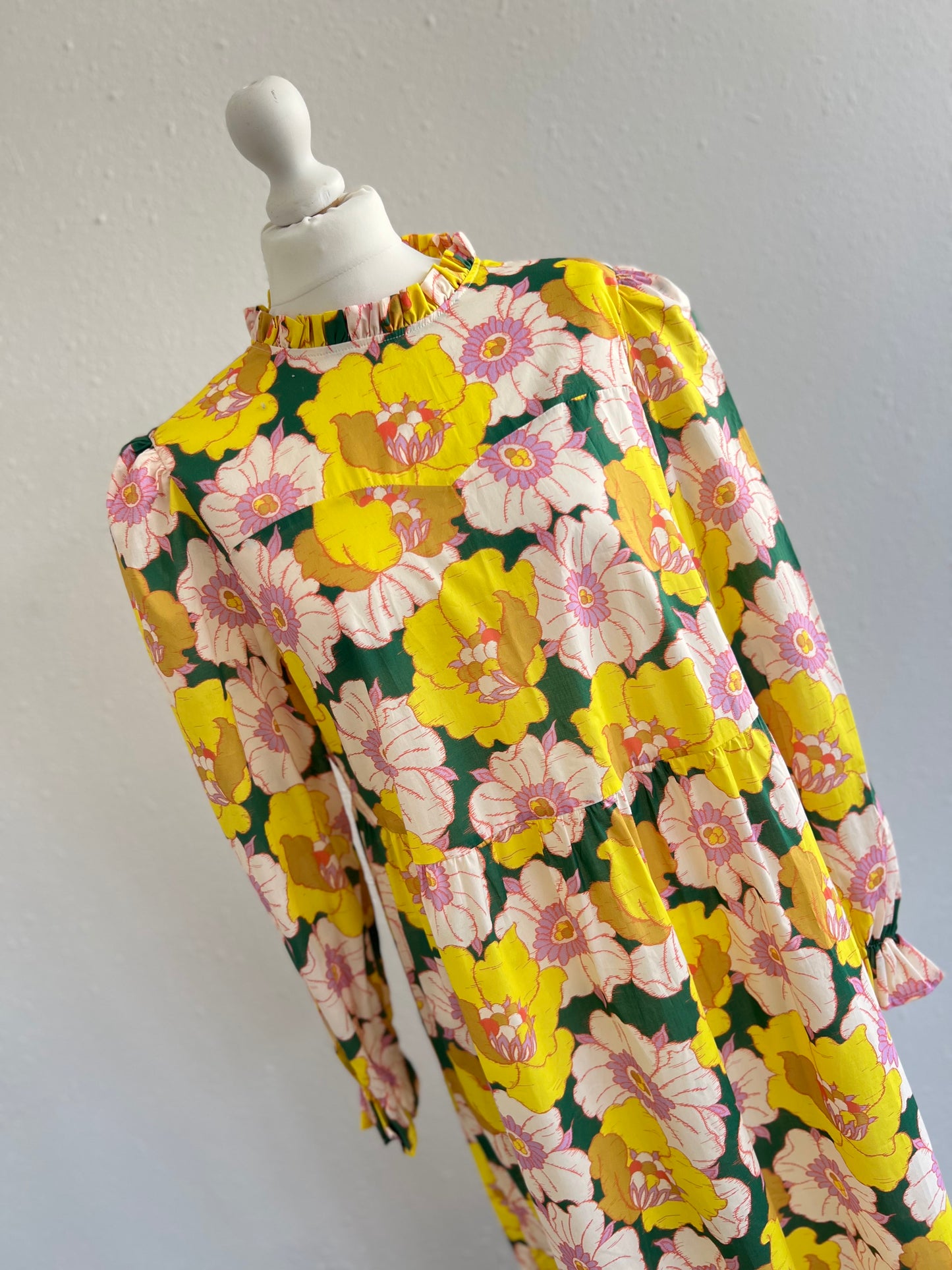 VESTIDO ALEJANDRA - LIBERTY VERDE Y AMARILLO