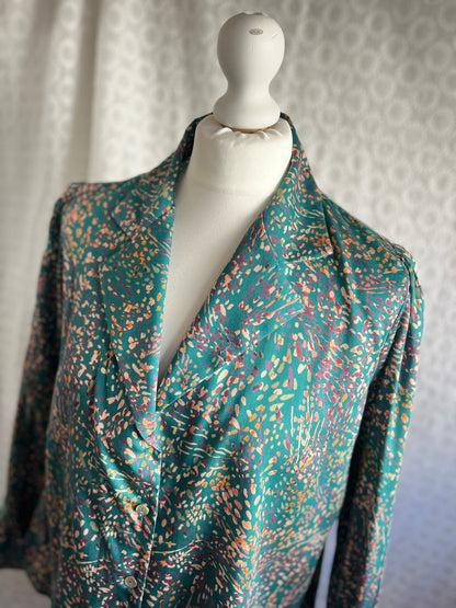 BLUSA BELÉN MOTAS VERDE