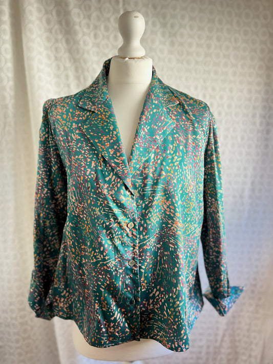 BLUSA BELÉN MOTAS VERDE