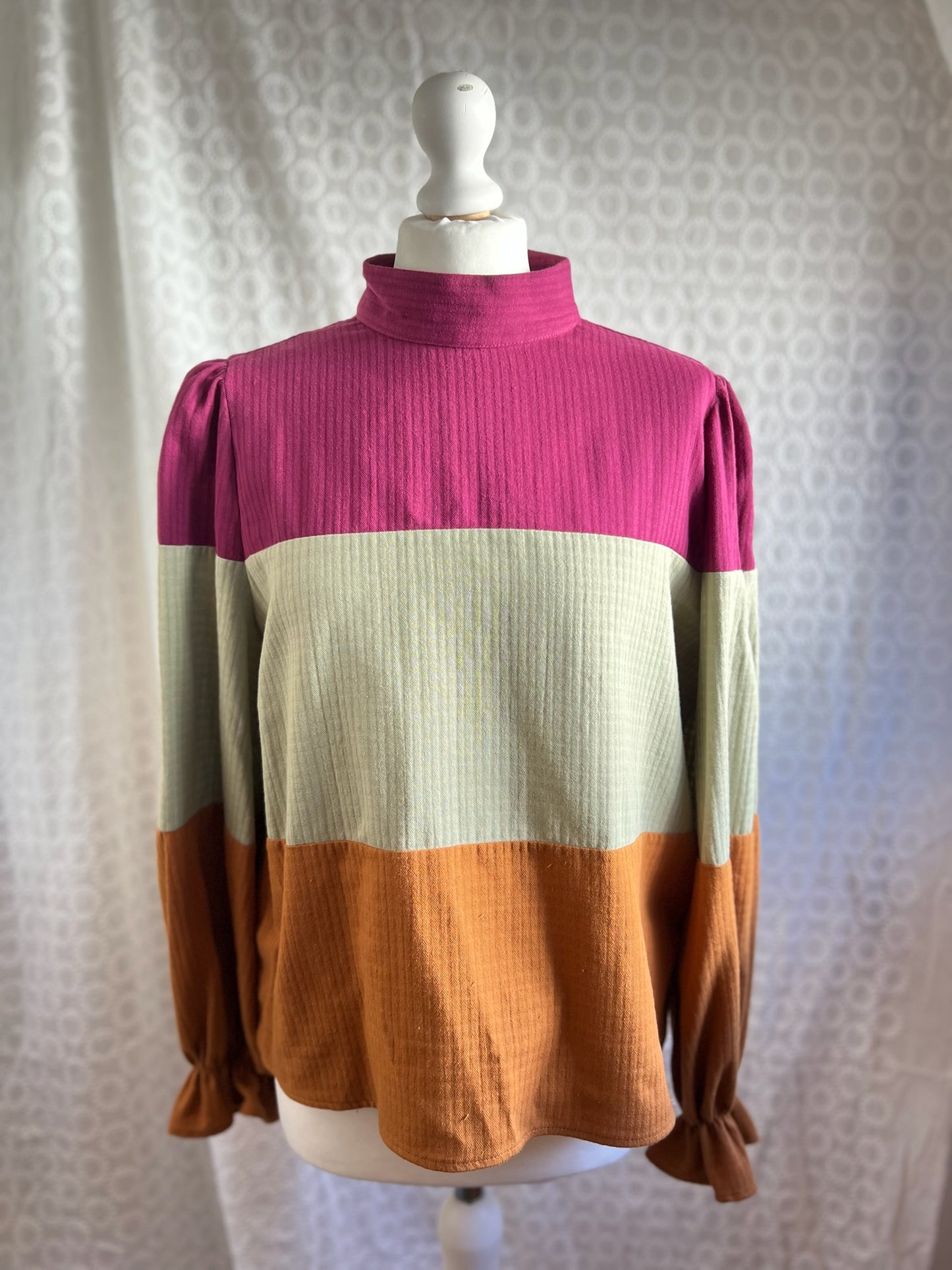 BLUSA TRIANA ROSA, VERDE Y MARRÓN