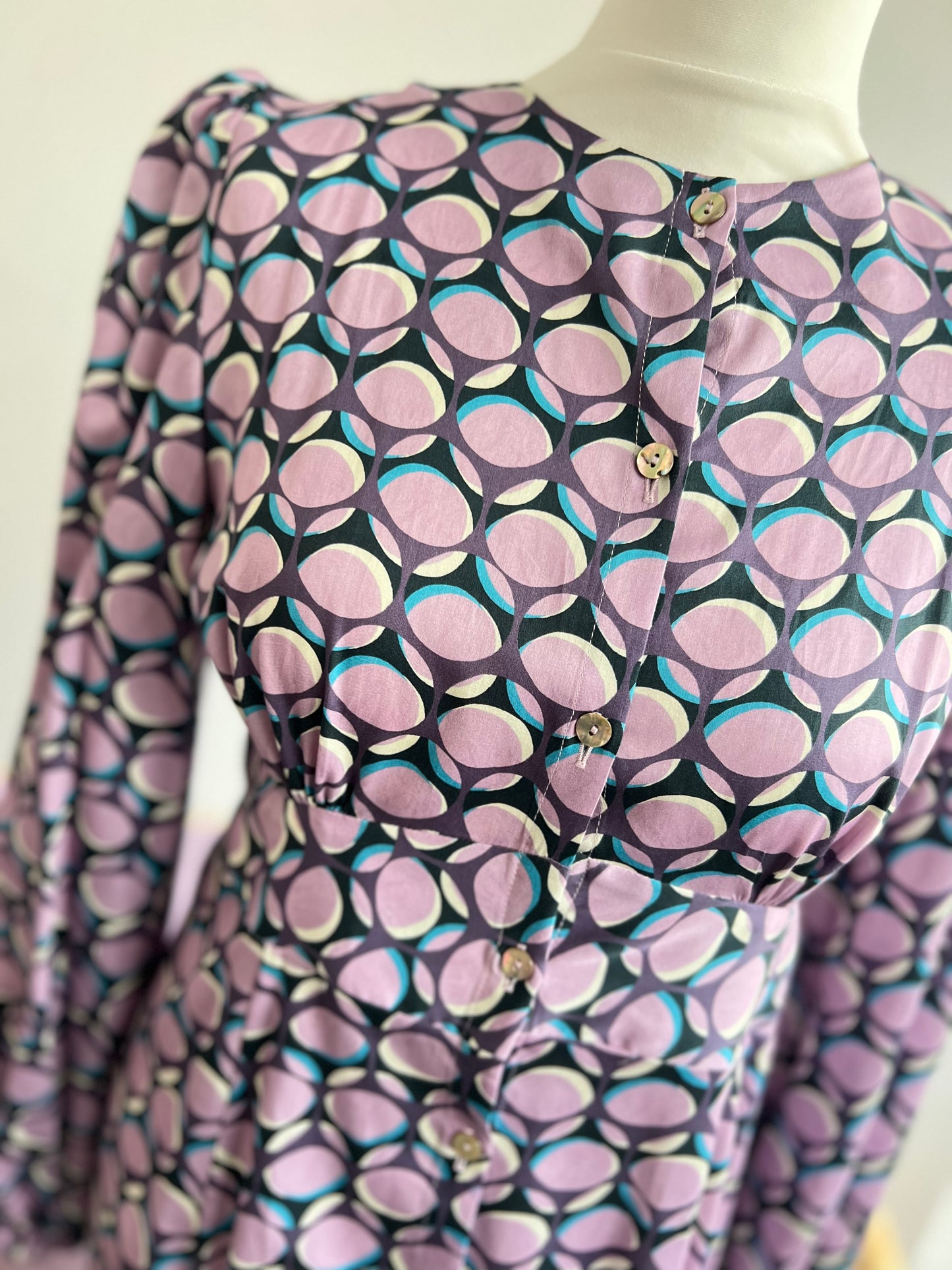 VESTIDO JIMENA MORADA TALLA S/M