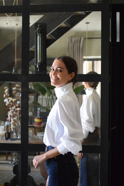 BLUSA VICTORIA - BLANCA  - PREORDER 9 DICIEMBRE