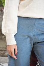 Load image into Gallery viewer, SUN PANTS - BLUE CORDUROY -
