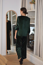 Load image into Gallery viewer, SUN PANTS - GREEN VELVET - 
