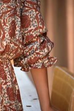 Load image into Gallery viewer, FERNANDA DRESS - MAROON FLOWERS -
