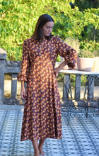 Load image into Gallery viewer, JIMENA DRESS - MAROON FLOWERS -
