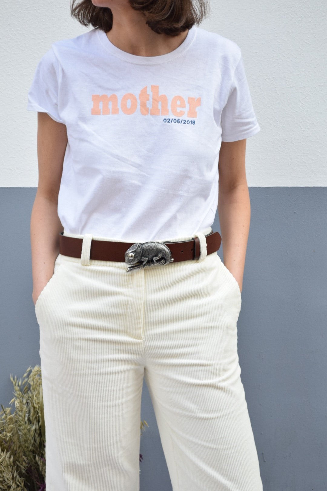 camiseta bordada blanca mother
