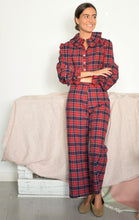Cargar imagen en el visor de la galería, BLUSA CATALINA - TARTAN ROJO
